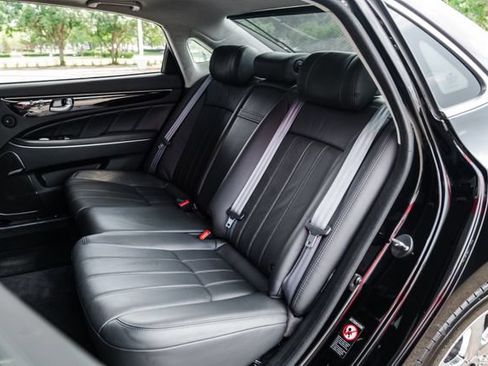 Used 2012 Hyundai Equus Signature RWD image 75