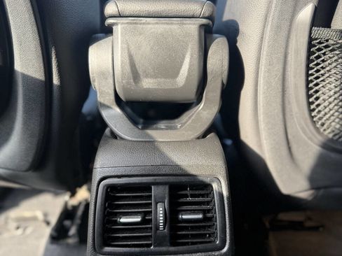 Used 2019 BMW X1 sDrive28i image 11