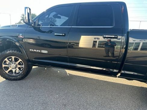 Used 2022 RAM 2500 Limited w/ Off Road Package AWD/4WD image 34
