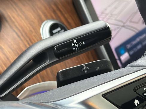 Used 2023 Mercedes-Benz C 300 Sedan image 16