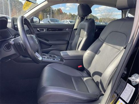 Used 2022 Honda Civic Touring image 28