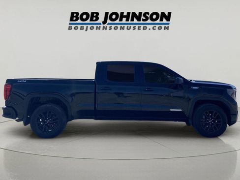 Used 2024 GMC Sierra 1500 Elevation image 1
