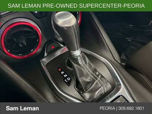 Used 2019 Chevrolet Camaro LT w/ Technology Package RWD image 16