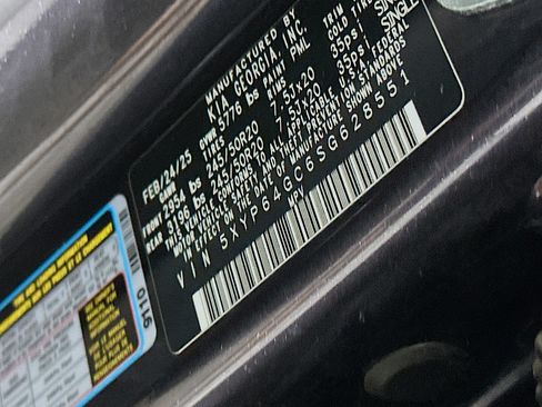 Used 2025 Kia Telluride S image 12