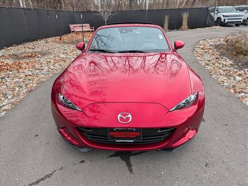 Used 2021 MAZDA MX-5 Miata RF Grand Touring image 17