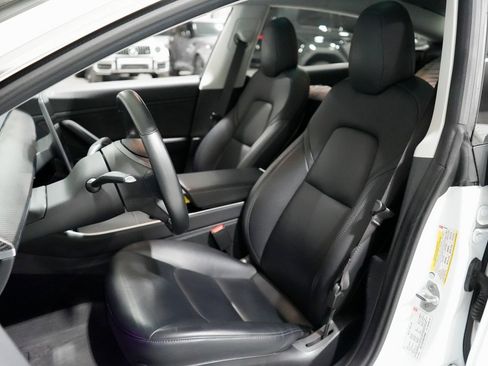 Used 2018 Tesla Model 3 Long Range image 10