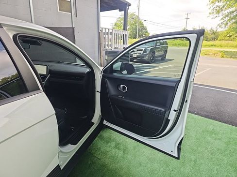 Used 2023 Hyundai Ioniq 5 SE AWD/4WD image 40