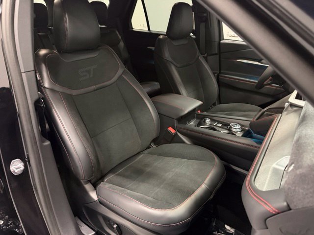 New 2027 Ford Explorer ST w/ ST Sinister Package AWD/4WD image 32