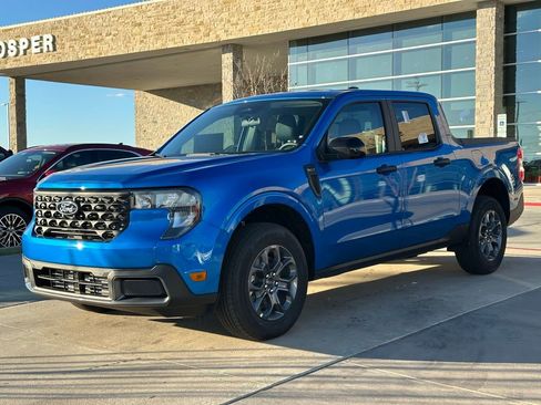 New 2025 Ford Maverick XLT w/ XLT Luxury Package image 34