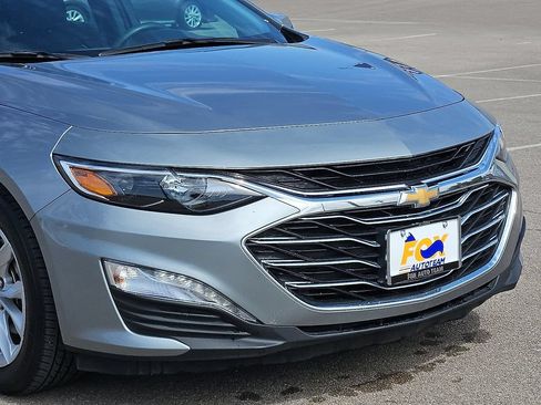 Used 2025 Chevrolet Malibu LT FWD image 7