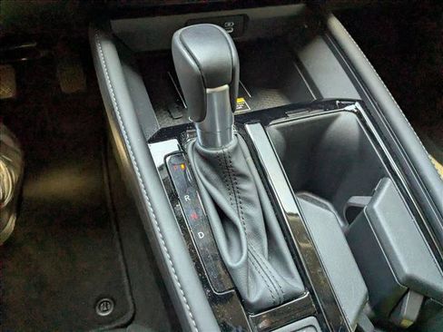 Used 2024 Honda Accord Touring image 12