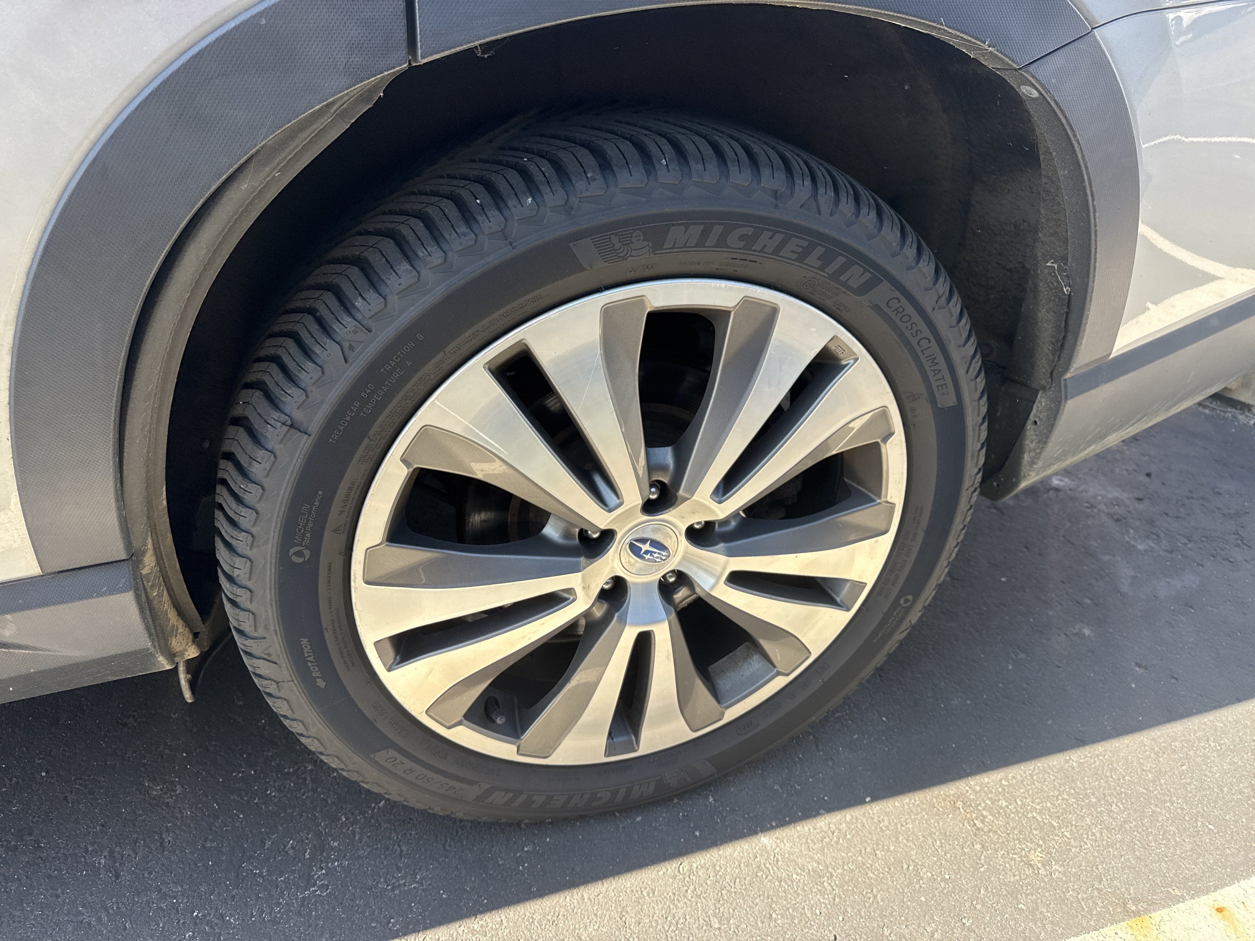 Used 2020 Subaru Ascent Limited w/ Popular Package #4 AWD/4WD image 8
