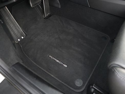 Used 2015 Porsche 911 Carrera S image 45