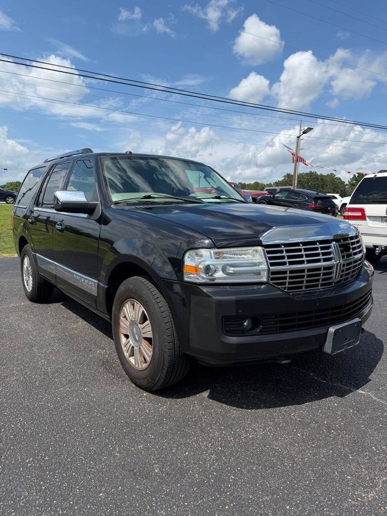 Used 2013 Lincoln Navigator 2WD w/ HD Trailer Tow Pkg image 1