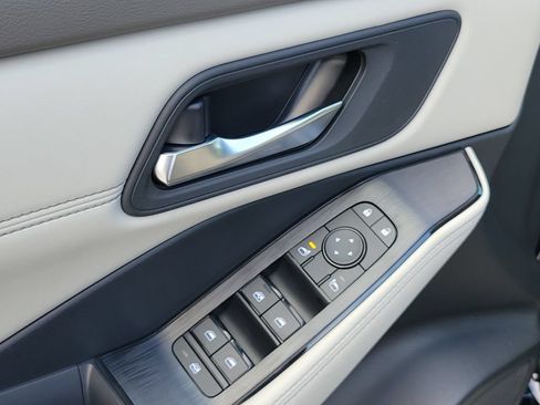 New 2026 Nissan Rogue Dark Armor FWD image 25