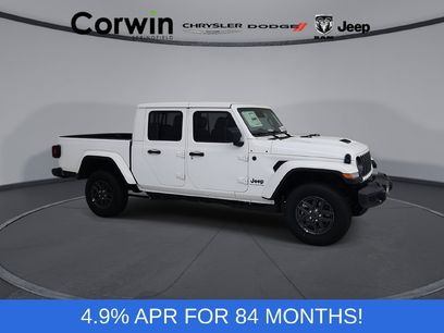 New 2026 Jeep Gladiator Sport