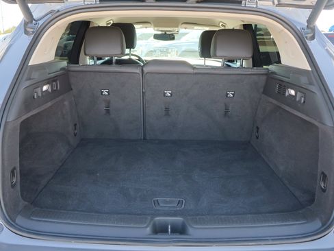 Used 2022 Buick Envision Essence w/ Safety Package image 19