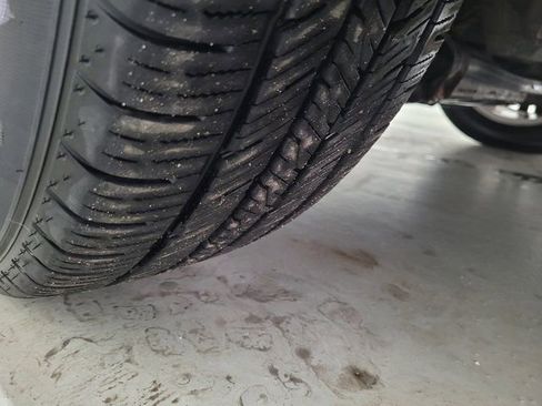 Used 2015 Chrysler 300 Touring w/ Limited Group image 26