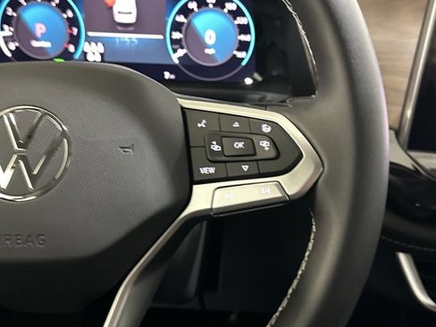 New 2026 Volkswagen Atlas SE image 30