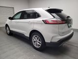 Used 2024 Ford Edge SEL image 5