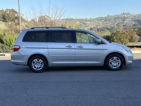 Used 2006 Honda Odyssey Touring image 7