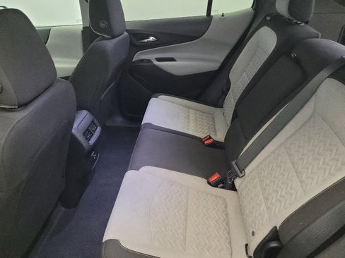 Used 2024 Chevrolet Equinox LT image 18