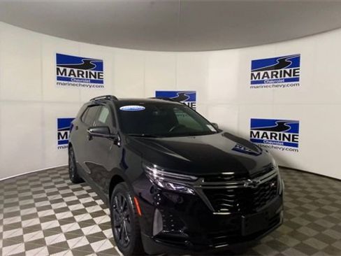 Used 2023 Chevrolet Equinox RS image 4