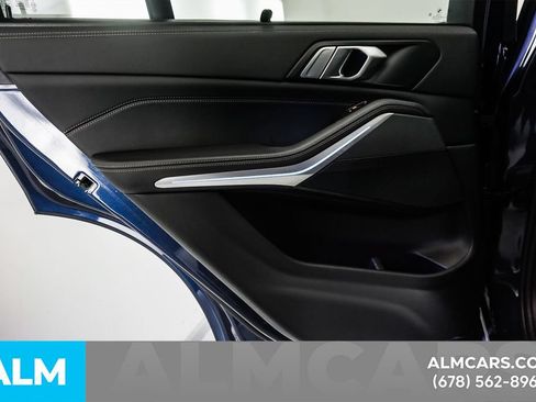 Used 2022 BMW X5 xDrive40i AWD/4WD image 54