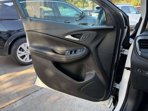 Used 2026 Buick Encore GX Preferred FWD image 18