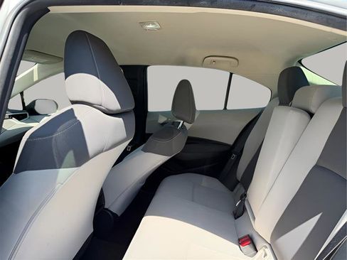 Used 2021 Toyota Corolla LE FWD image 23