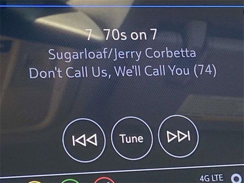 Used 2025 Chevrolet Malibu LT image 27