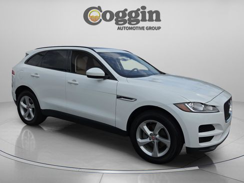 Used 2018 Jaguar F-PACE Premium AWD/4WD image 7