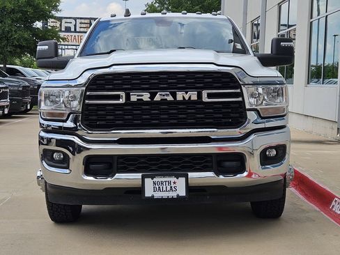 Used 2024 RAM 3500 Big Horn AWD/4WD image 2
