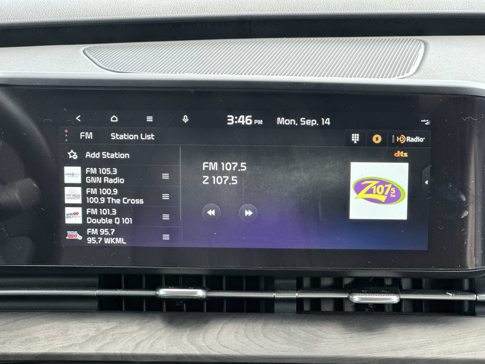 Used 2024 Kia Carnival SX FWD image 26