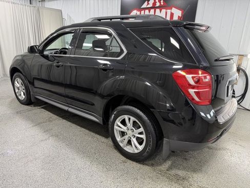 Used 2017 Chevrolet Equinox LT w/ Convenience Package image 6