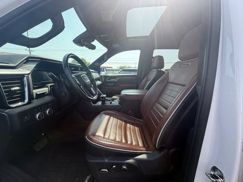 Used 2023 GMC Sierra 1500 Denali Ultimate AWD/4WD image 12