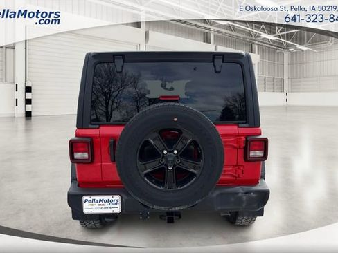 Used 2020 Jeep Wrangler Unlimited Sport image 4