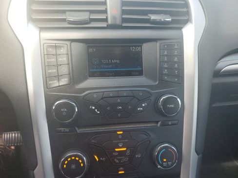 Used 2016 Ford Fusion S FWD image 11