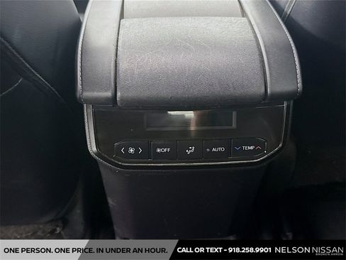 Used 2021 Toyota Highlander XSE image 25