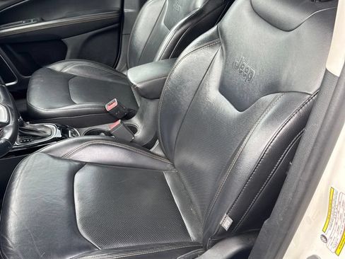 Used 2018 Jeep Compass Limited w/ Navigation Group AWD/4WD image 6