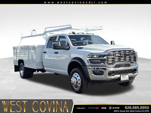 New 2026 RAM 4500 Tradesman w/ Chrome Appearance Group AWD/4WD image 3