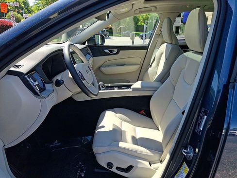 Certified 2024 Volvo XC60 T8 Plus w/ Climate Package AWD/4WD image 14
