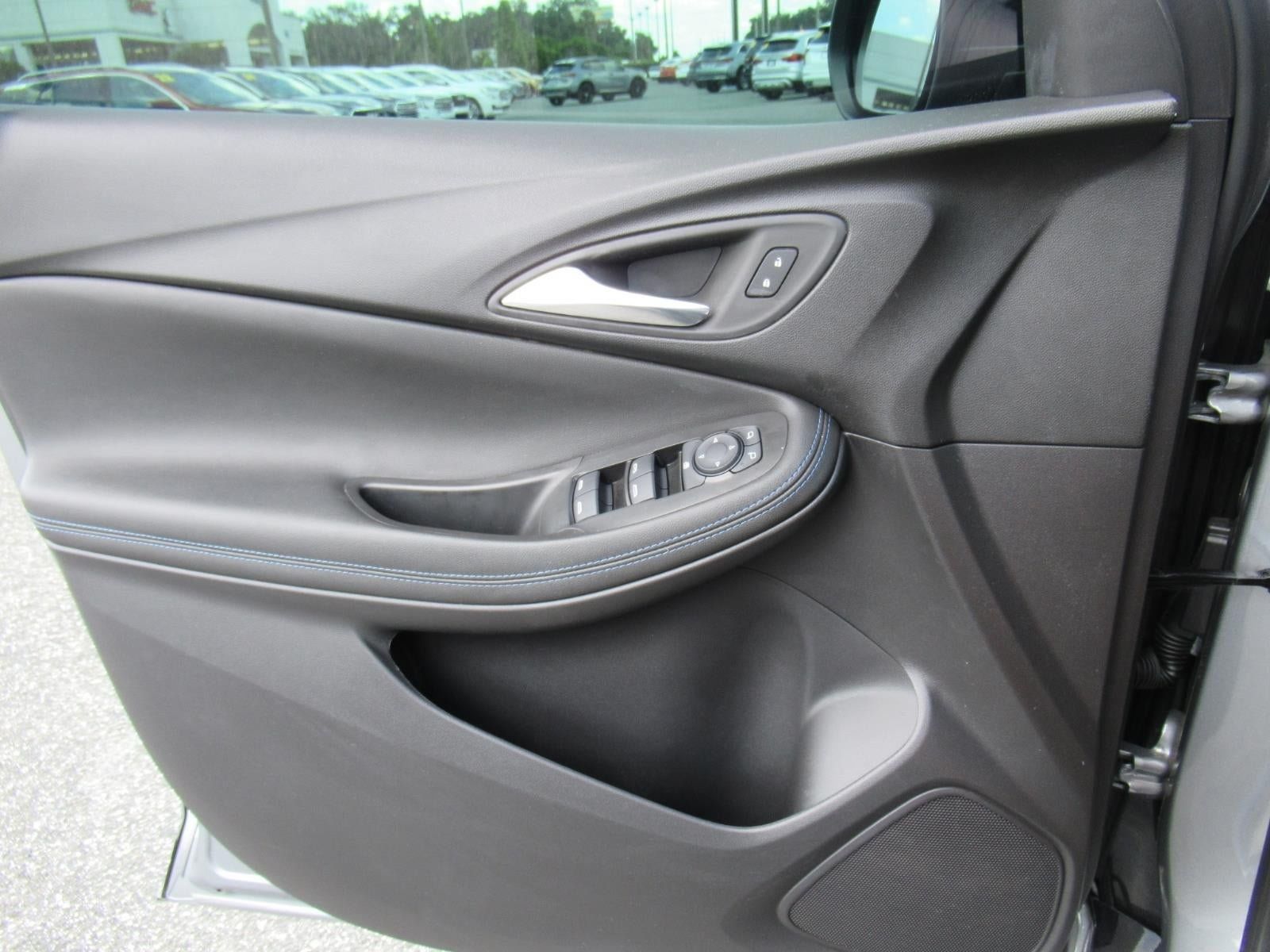 Used 2026 Buick Encore GX Sport Touring w/ Comfort Package FWD image 19