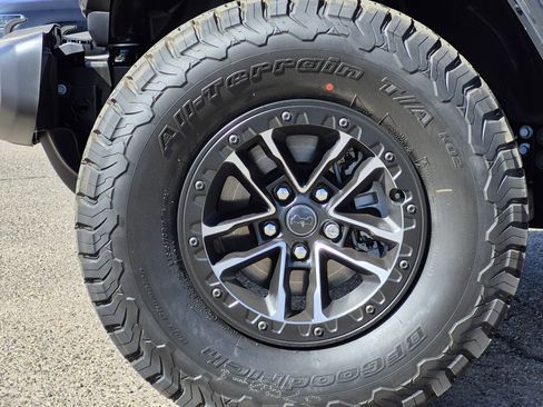 Certified 2026 Jeep Wrangler Willys image 11