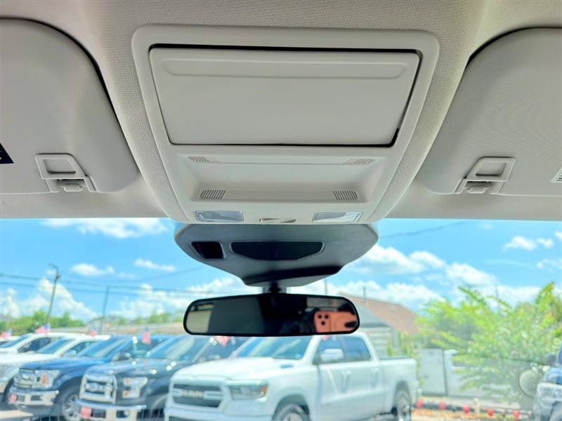 Used 2022 Ford Escape SE AWD/4WD image 19