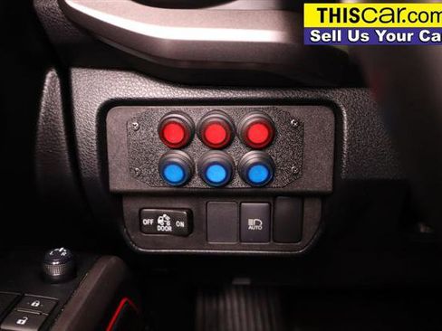 Used 2019 Toyota Tacoma SR5 image 15