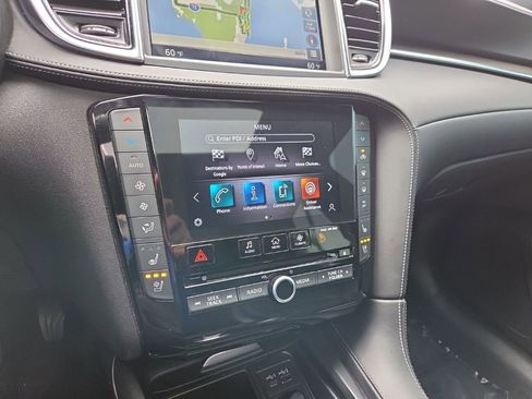 Used 2023 INFINITI QX55 Essential image 30