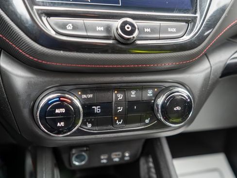 Used 2022 Chevrolet TrailBlazer RS w/ Convenience Package image 26