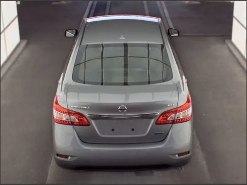 Used 2014 Nissan Sentra SV w/ SV Driver Package FWD image 4