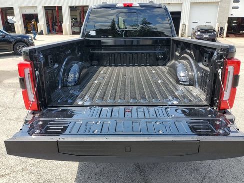 New 2026 Ford F350 Platinum w/ Platinum Plus Package AWD/4WD image 15